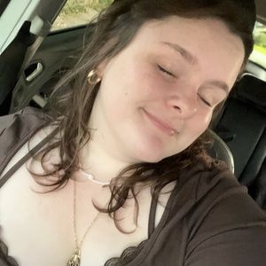 Meet your Posher, Julienna